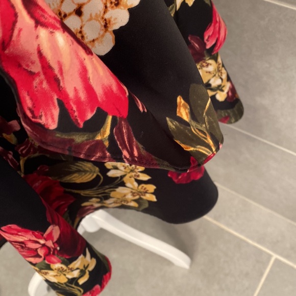 Blondie Nites by Stacy Sklar Black Floral Mini Dress - Picture 8 of 10